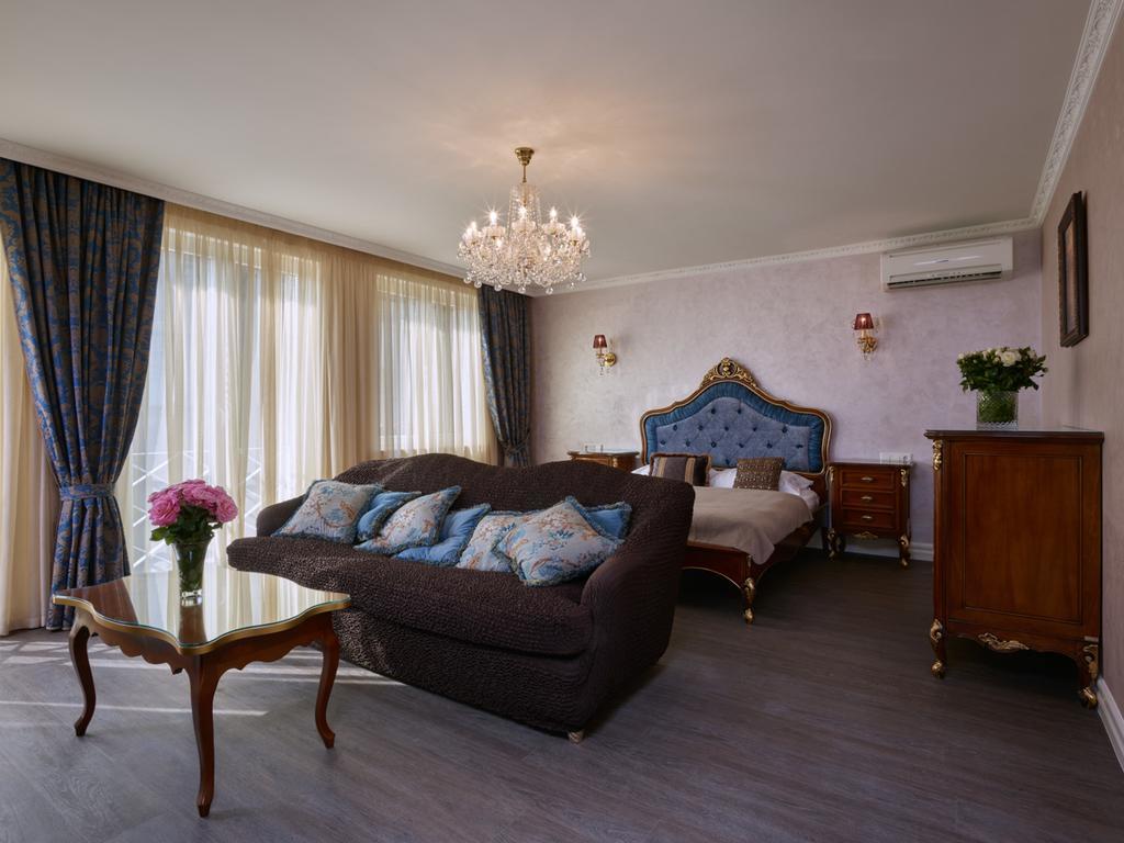 Apartment-Hotel Am Rathaus Дюселдорф Екстериор снимка