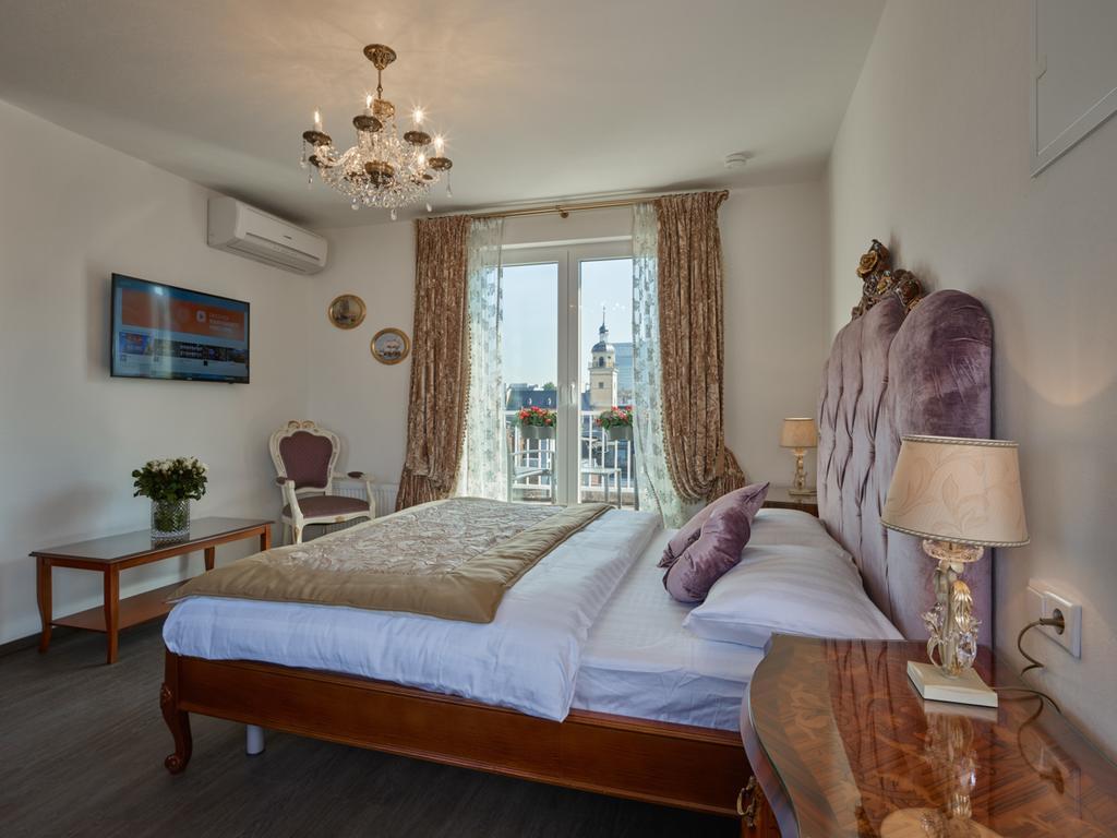 Apartment-Hotel Am Rathaus Дюселдорф Екстериор снимка