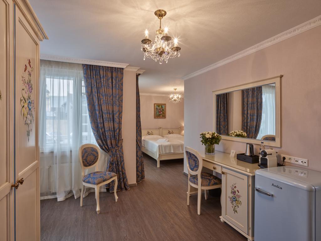 Apartment-Hotel Am Rathaus Дюселдорф Екстериор снимка